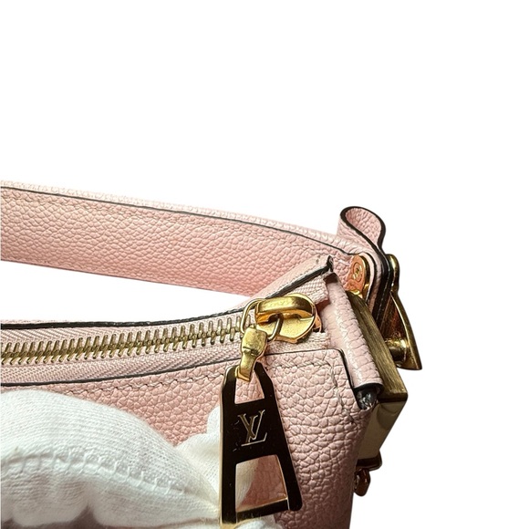 AUTHENTIC/MICROCHIPPED Louis Vuitton: Pink Marshmallow PM Empreinte Bag - Picture 11 of 17